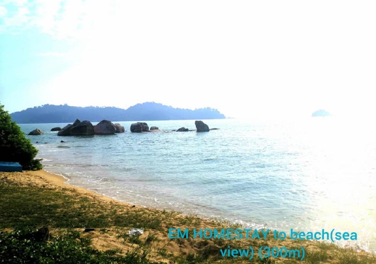 Em Homestay Pekan Pangkor Exteriér fotografie