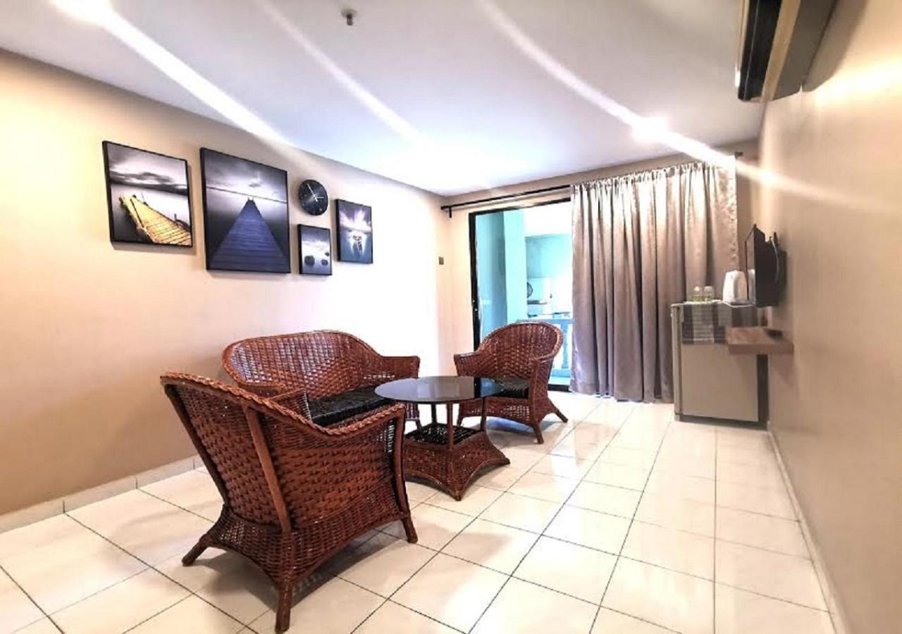 Em Homestay Pekan Pangkor Exteriér fotografie